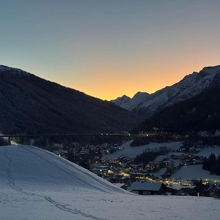 Aktiv Hotel Zur Rose Am Brenner Steinach am Brenner Exteriör bild