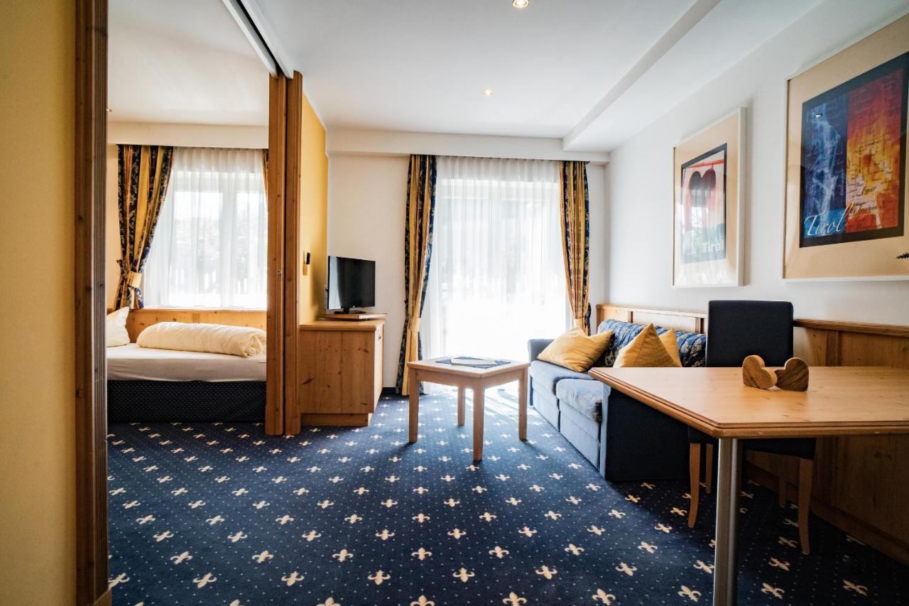 Aktiv Hotel Zur Rose Am Brenner Steinach am Brenner Exteriör bild