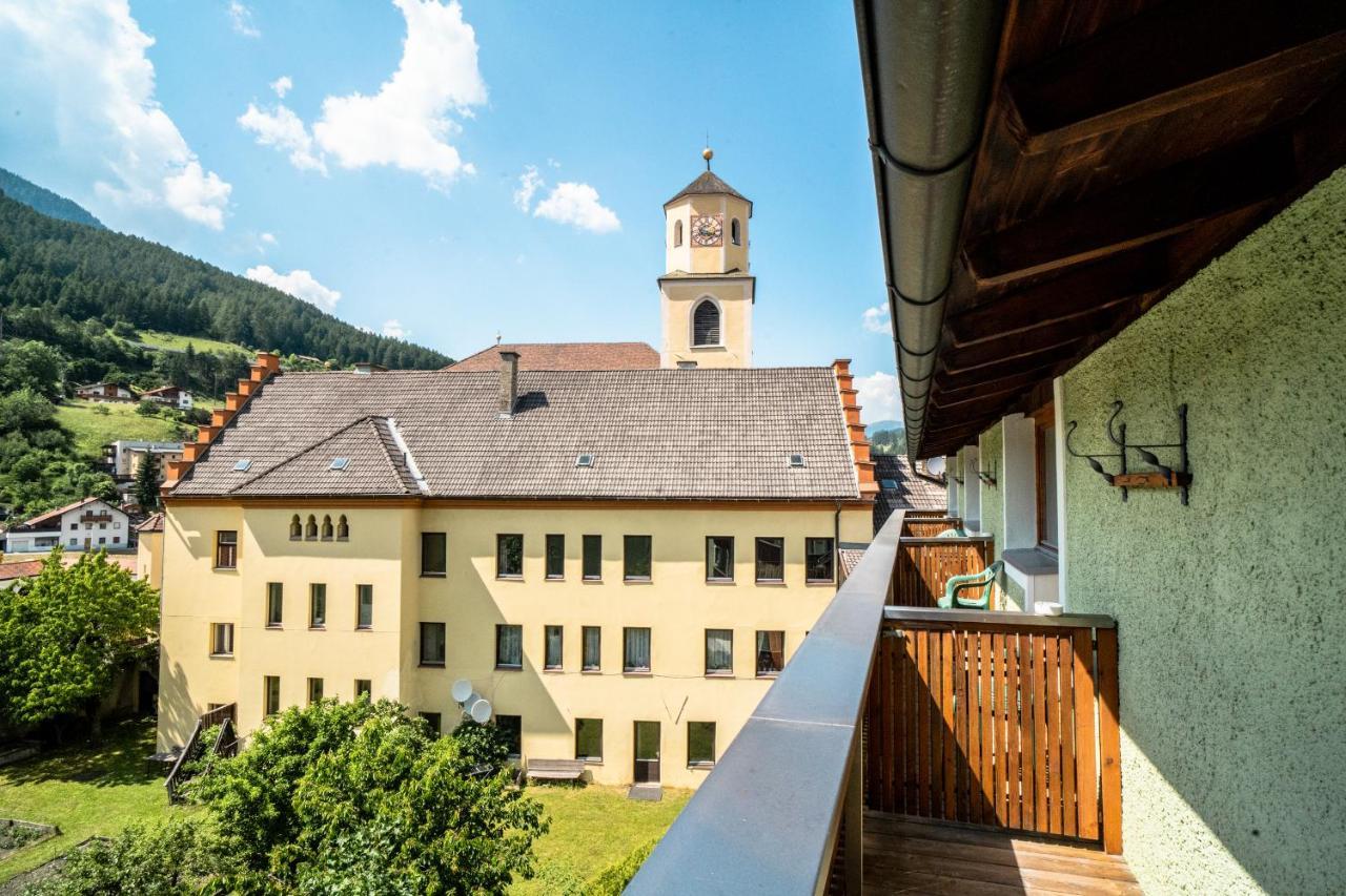 Aktiv Hotel Zur Rose Am Brenner Steinach am Brenner Exteriör bild