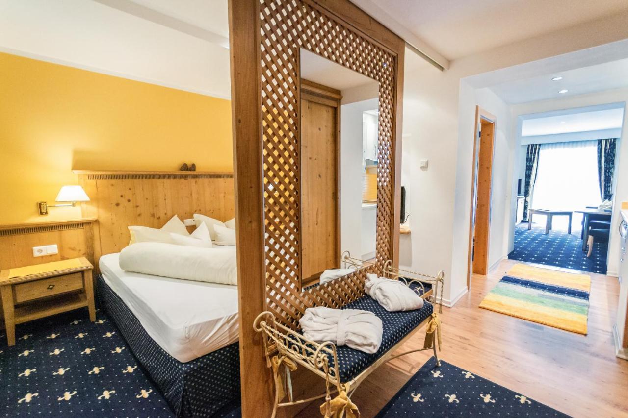Aktiv Hotel Zur Rose Am Brenner Steinach am Brenner Exteriör bild