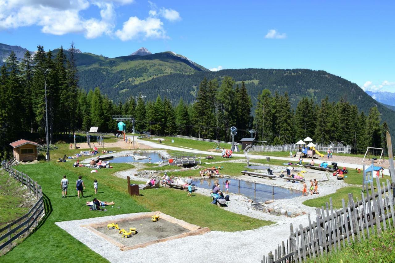 Aktiv Hotel Zur Rose Am Brenner Steinach am Brenner Exteriör bild